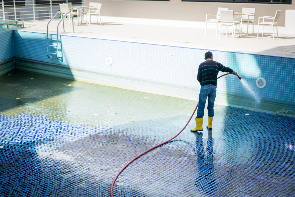 Community pool service Metro Atlanta HOA water testing and maintenance